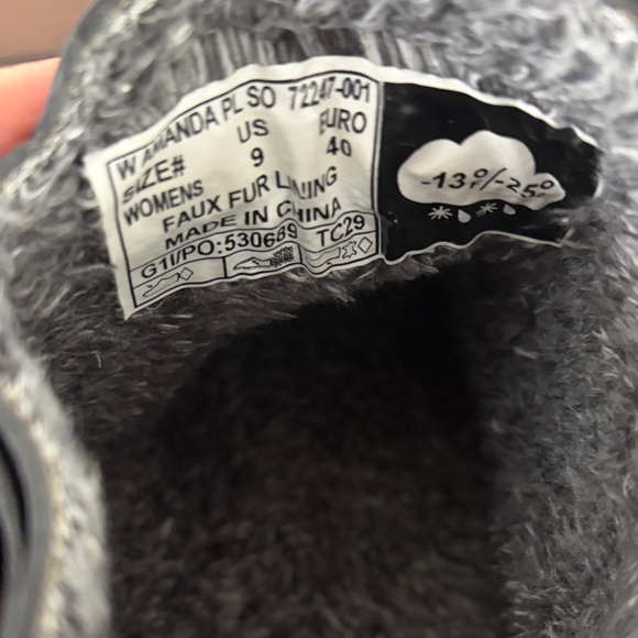 Bogs Amanda Black Waterproof Boots with Textured Sole - Picture 11 of 16